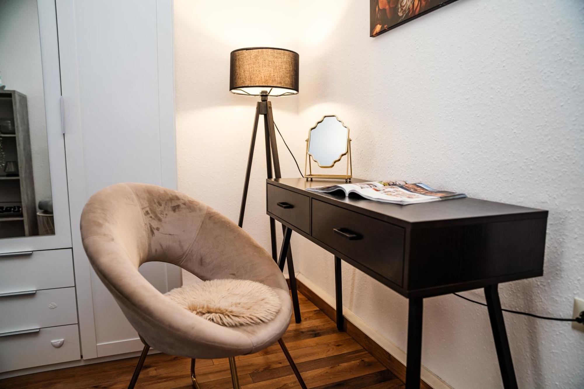 Ferienwohnung Ella - Direkt Am Bodensee Friedrichshafen Esterno foto